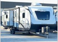 Used 2020 Coachmen RV Apex Ultra-Lite 293RLDS image
