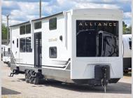 New 2025 Alliance RV Benchmark 44LFT image
