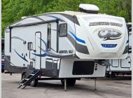 Used 2019 Forest River RV Cherokee Arctic Wolf 265DBH8 image