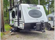 Used 2025 Coachmen RV Remote 16R image