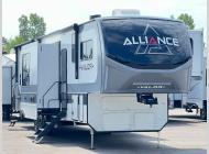 New 2025 Alliance RV Valor 44V14 image