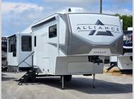 New 2026 Alliance RV Avenue 32RLS image