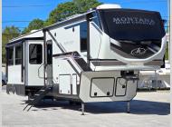 New 2025 Keystone RV Montana High Country 381TB image