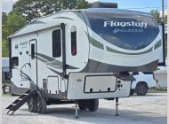 Used 2023 Forest River RV Flagstaff Super Lite 524BBS image