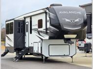 Used 2021 Keystone RV Avalanche 378BH image