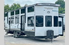 New 2025 Forest River RV Wildwood Grand Lodge 42VIEW Photo