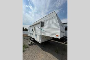 Used 2001 Fleetwood RV MALLARD 265H Photo