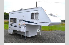 Used 2009 Adventurer LP (ALP) Truck Camper 85W Photo