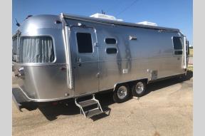 New 2022 Airstream RV Globetrotter 27FB QUEEN Photo