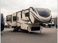 Used 2020 Grand Design Solitude S-Class 3350RL image