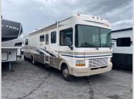 Used 2002 Fleetwood RV Bounder 36S image