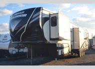 Used 2018 Heartland Road Warrior 429 image