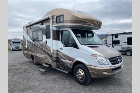 Used 2011 Winnebago View 24K Photo