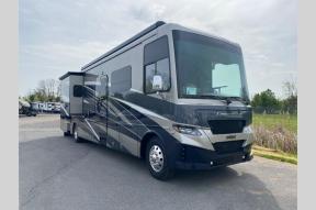 New 2025 Newmar Canyon Star 3947 Photo