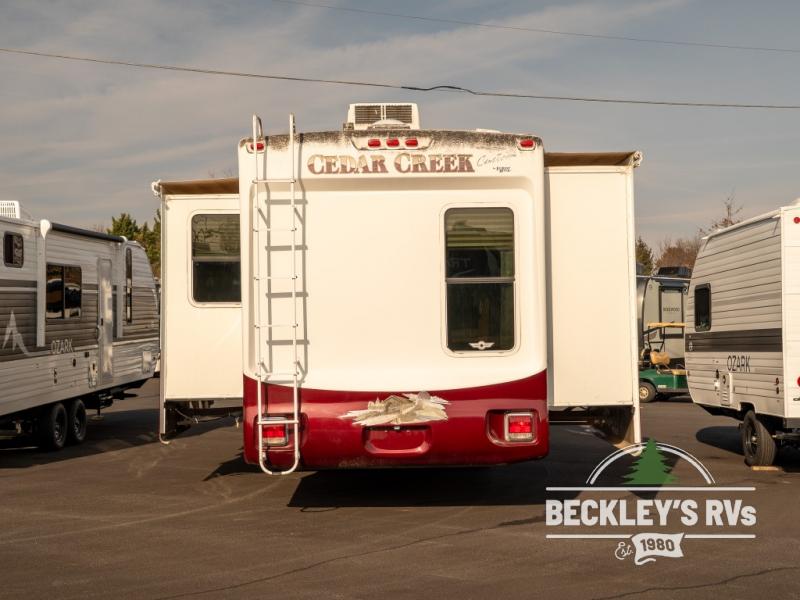 RV listing image