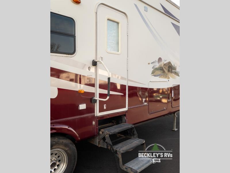 RV listing image