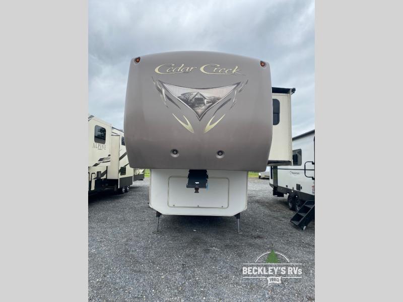 RV listing image