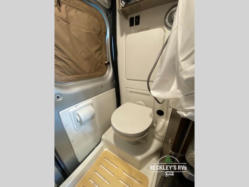 2025 Travato/59KL/2025 image-15