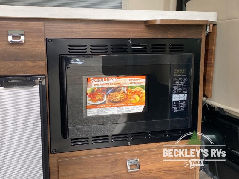 2025 Travato/59KL/2025 image-19