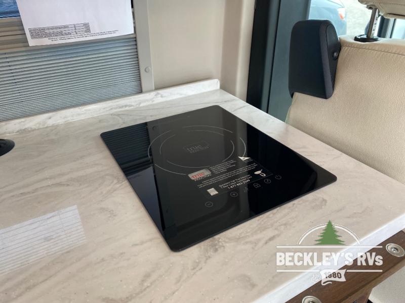 2025 Travato/59KL/2025 image-21