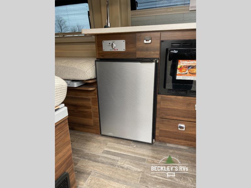 2025 Travato/59KL/2025 image-18