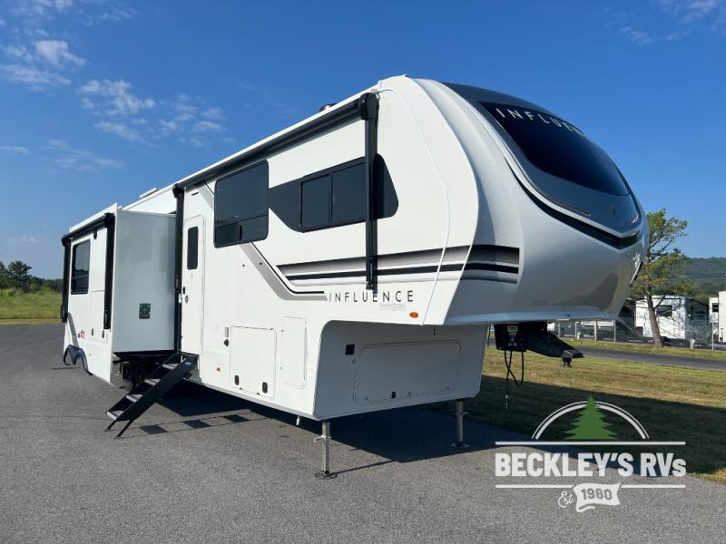 RV listing image