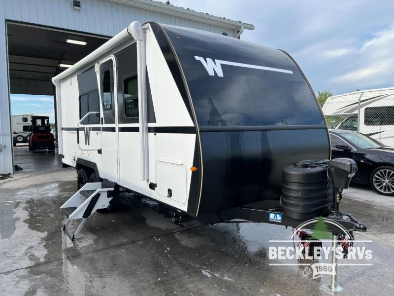 RV listing image