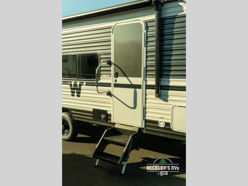 RV listing image