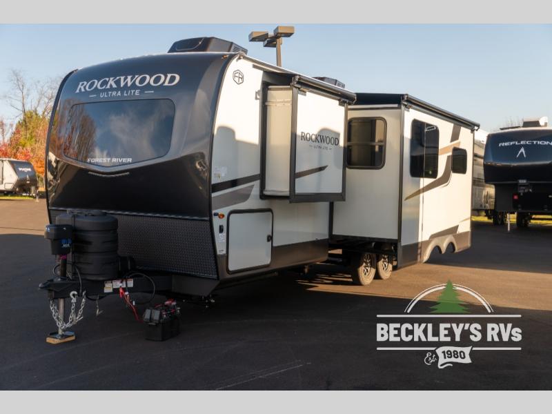 RV listing image