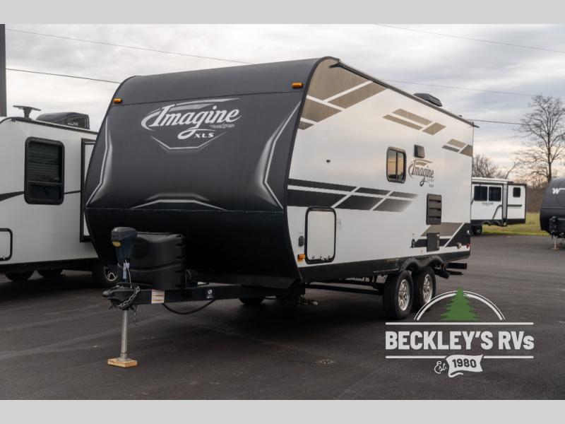 RV listing image