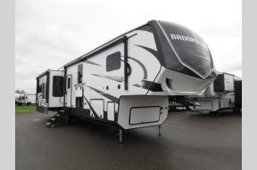 New 2022 Coachmen RV Brookstone 398MBL Photo