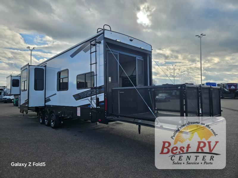 New 2024 Heartland Torque 424 Toy Hauler Fifth Wheel at Best RV