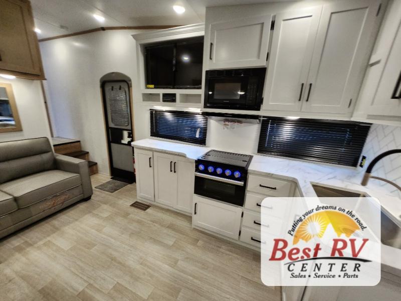 New 2024 Keystone RV Arcadia Select 27SBH Fifth Wheel at Best RV Center