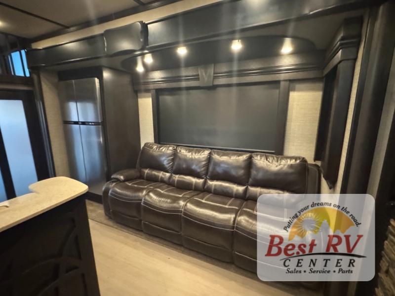 Used 2017 Dutchmen RV Voltage V4150 Toy Hauler Fifth Wheel