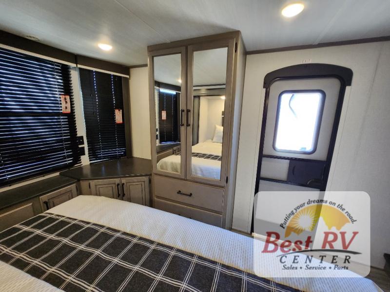 New 2024 Keystone RV Residence 40FLFT Destination Trailer at Best RV