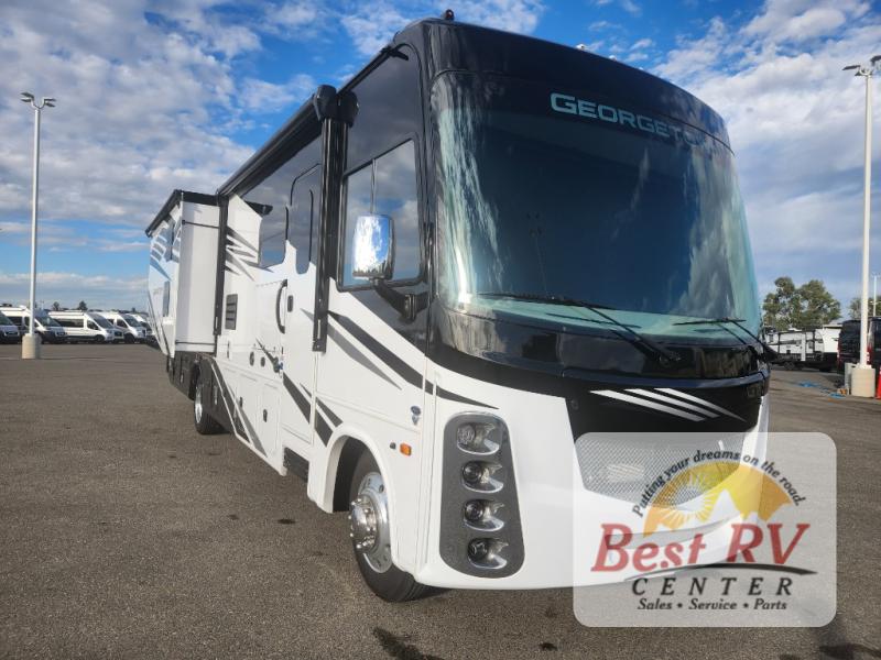 The MOST AMAZING Class A Gas Motorhome with Bunk Beds and 2 Full Bathrooms!  