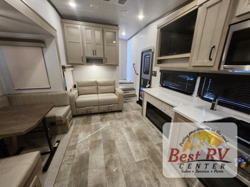 New 2024 Forest River RV Rockwood Signature 301RK Fifth Wheel at Best ...