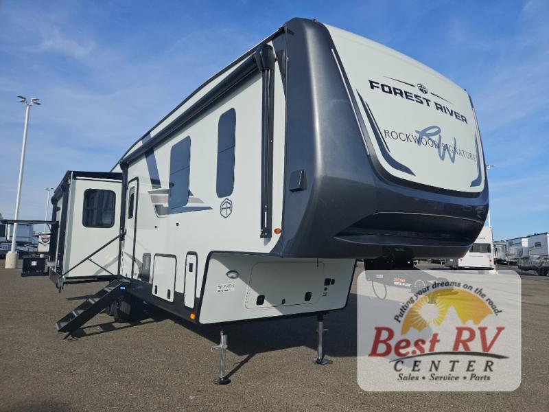 New 2025 Forest River RV Rockwood Signature R372RL Fifth Wheel at