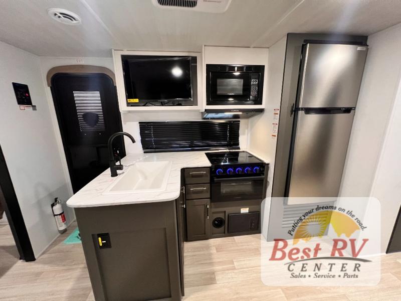 New 2025 Keystone RV Bullet Classic 2840QBWE Travel Trailer