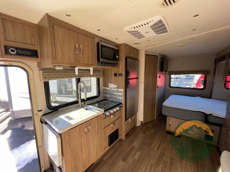used-2020-forest-river-rv-isata-24fwm-motor-home-class-c-at-big-country
