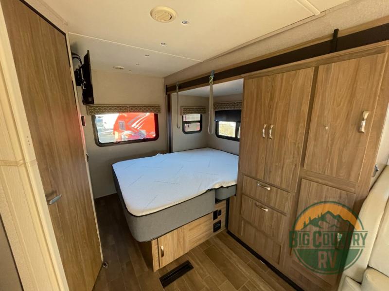 used-2020-forest-river-rv-isata-24fwm-motor-home-class-c-at-big-country