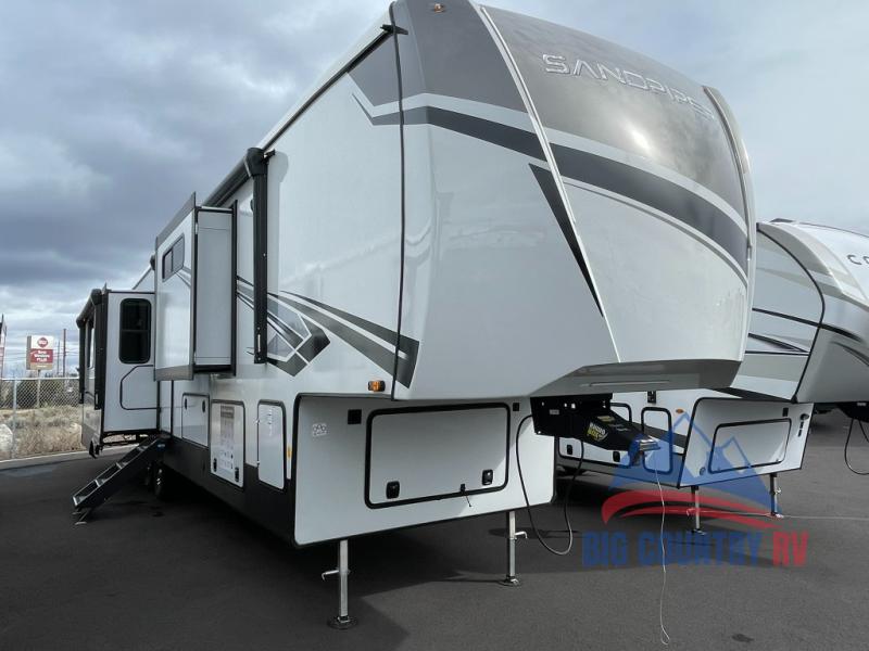 New 2024 Forest River RV Sandpiper 3800RK Fifth Wheel at Big Country RV