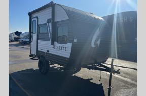 New 2025 Wayfinder RV GO LITE SKYBREAKER Photo