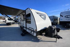 Used 2019 Winnebago Industries Towables Micro Minnie 2100BH Photo