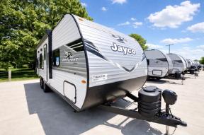 New 2026 Jayco Jay Flight SLX 260BH Photo