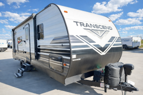 Used 2021 Grand Design Transcend Xplor 247BH Photo