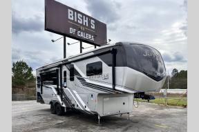 New 2026 Jayco Pinnacle 32RLTS Photo