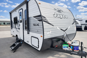 New 2026 Jayco Jay Flight SLX 175FQ Photo