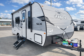 New 2026 Jayco Jay Flight SLX 175FQ Photo