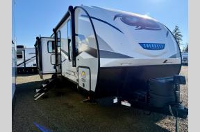 Used 2023 Cherokee Cherokee Alpha Wolf 26RL Photo